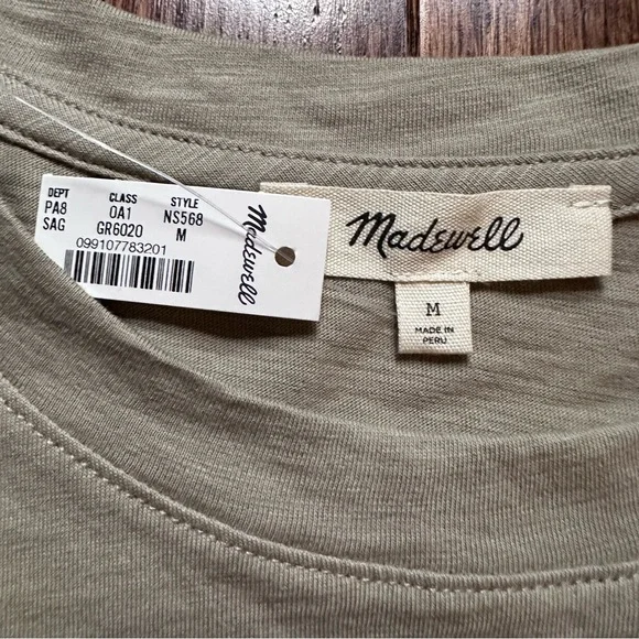 Madewell • NWT • Boxy Softcrop Tee in Sage Green - Picture 5 of 9